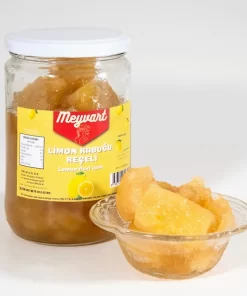 meyvart ortaca el ele kafe